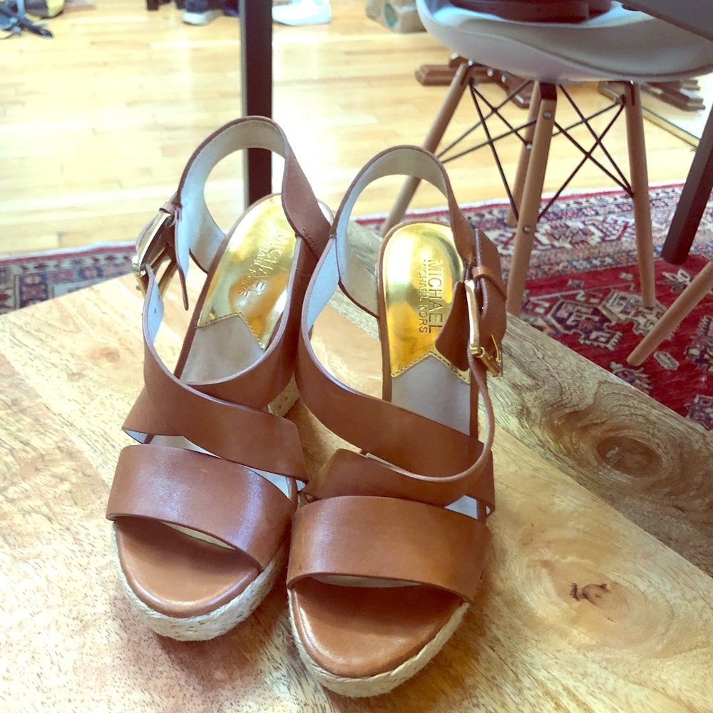 Michael Kors Giovanna tan leather wedge sandals